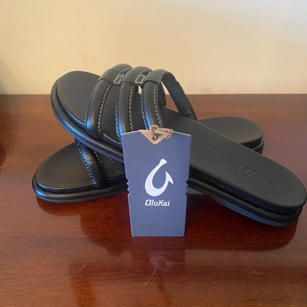 OluKai Women’s Tiare Slide Sandals - Picture 5 of 8